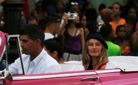 Coming to Cuba: The fashion
